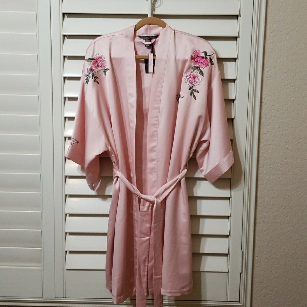 Shanghai 2017 Victoria's Secret Robe Collection